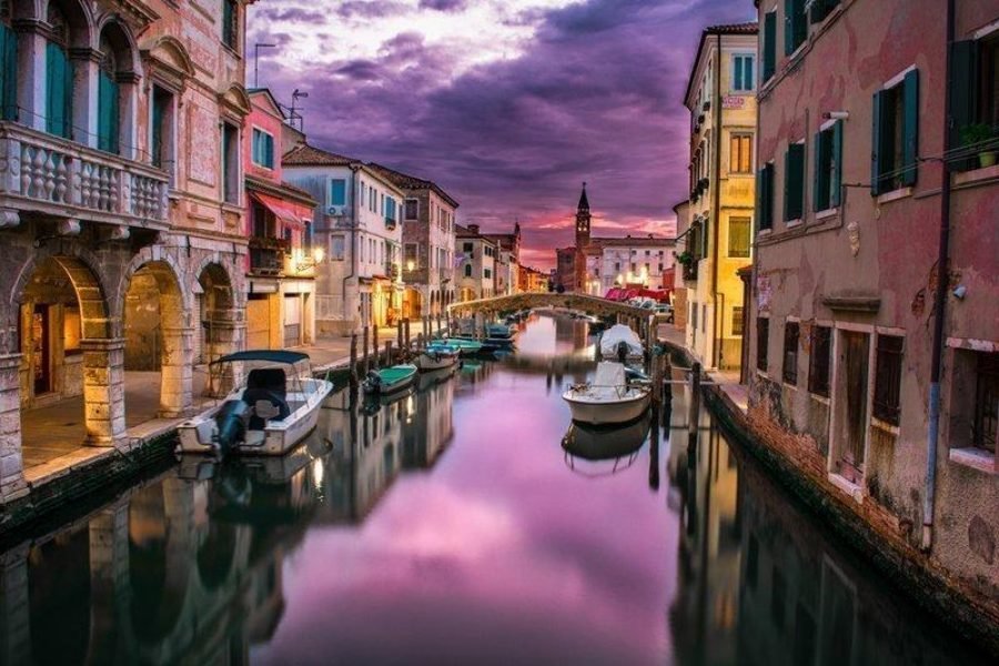 20 Days from Paris to Venice